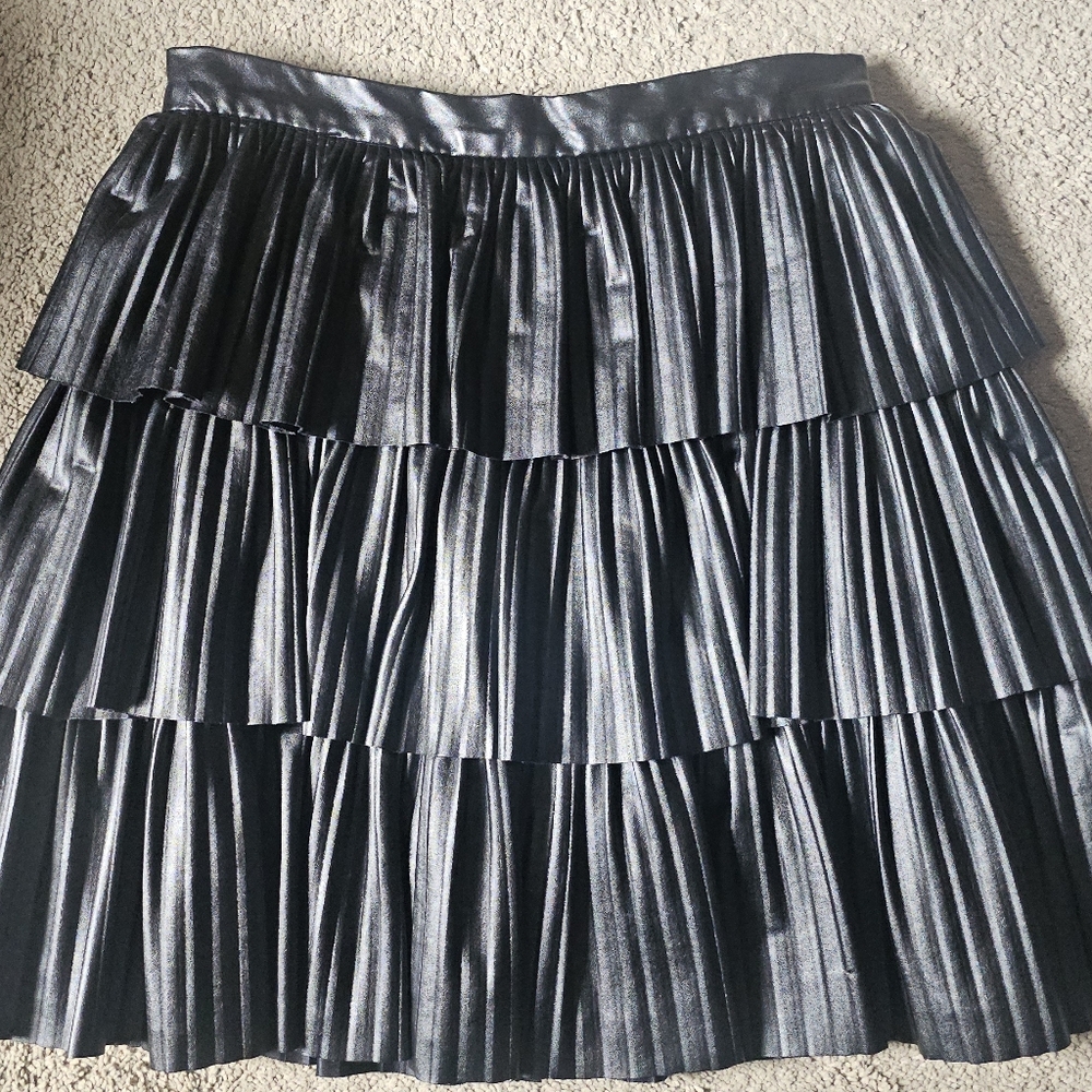 Nha Khanh - Pleated Faux Leather Skirt
